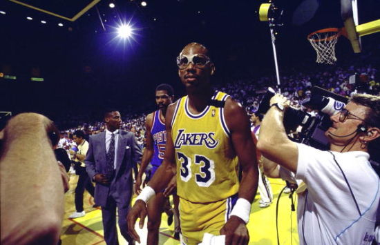 的卡位战 的卡位战