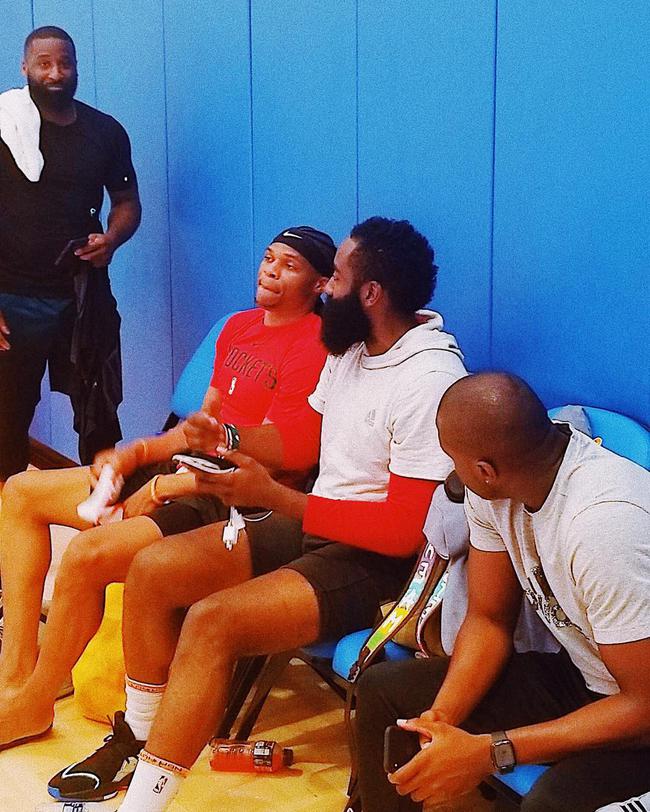 当老鹰试图 当老鹰试图