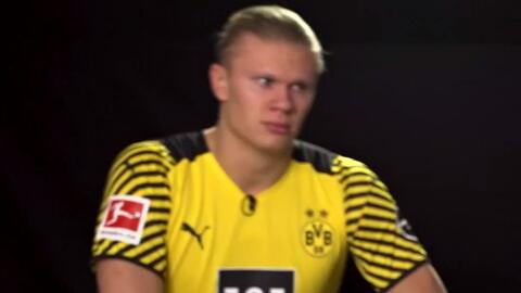 足球从来不 足球从来不