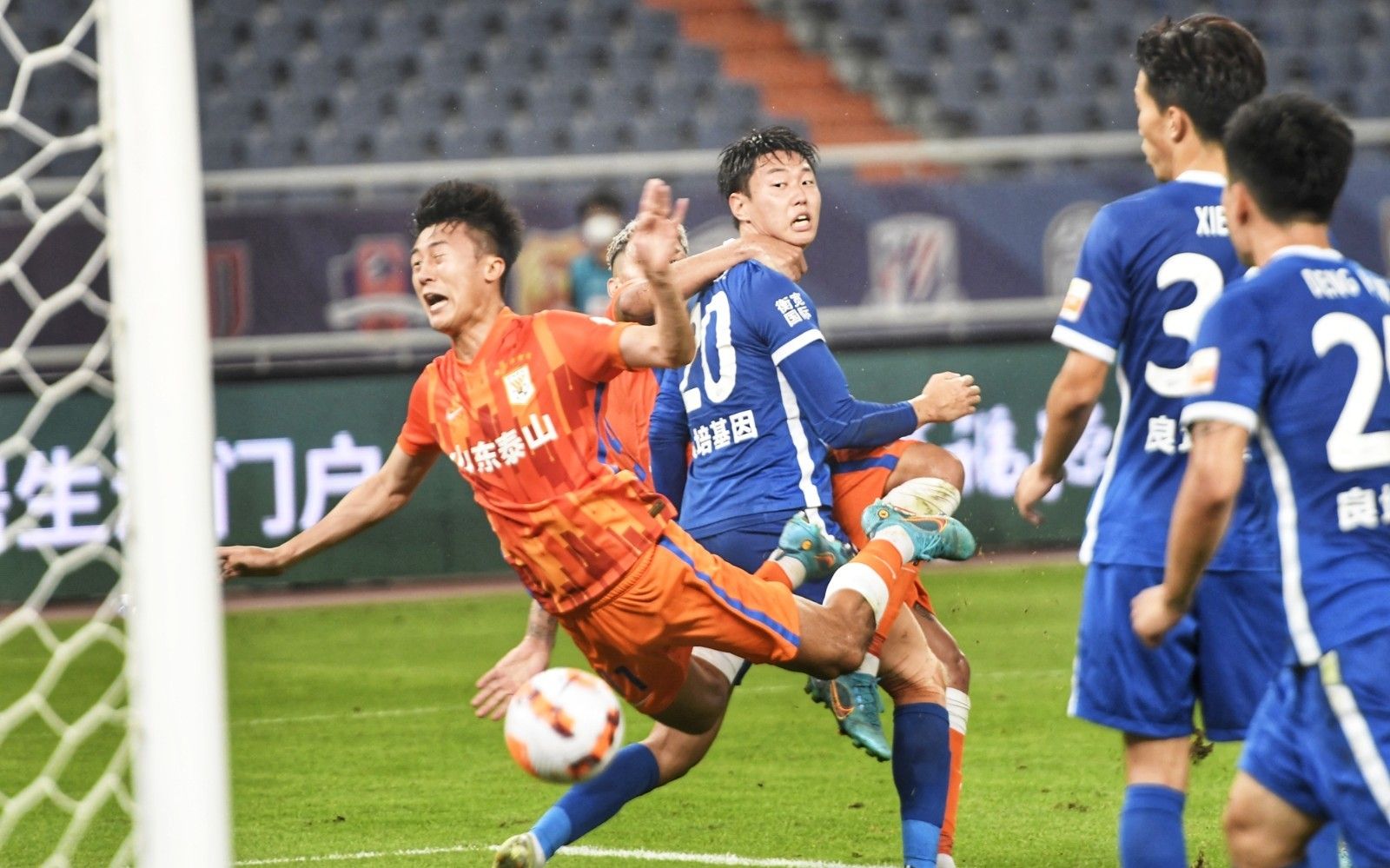 恰是邱彪体 恰是邱彪体